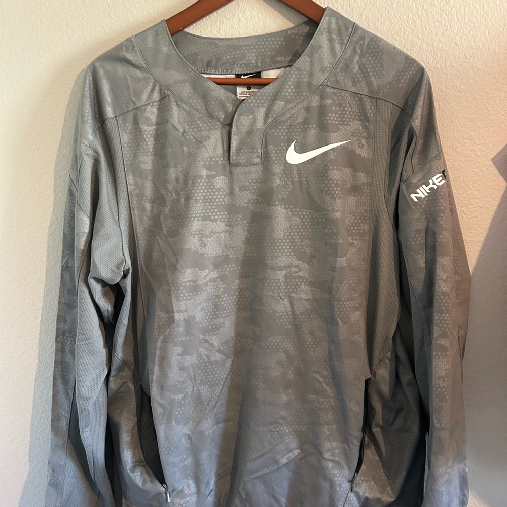 Nike Gray Men's Shirt